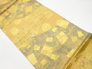 変わり曲線に葡萄唐草・草花・兎模様織出し袋帯